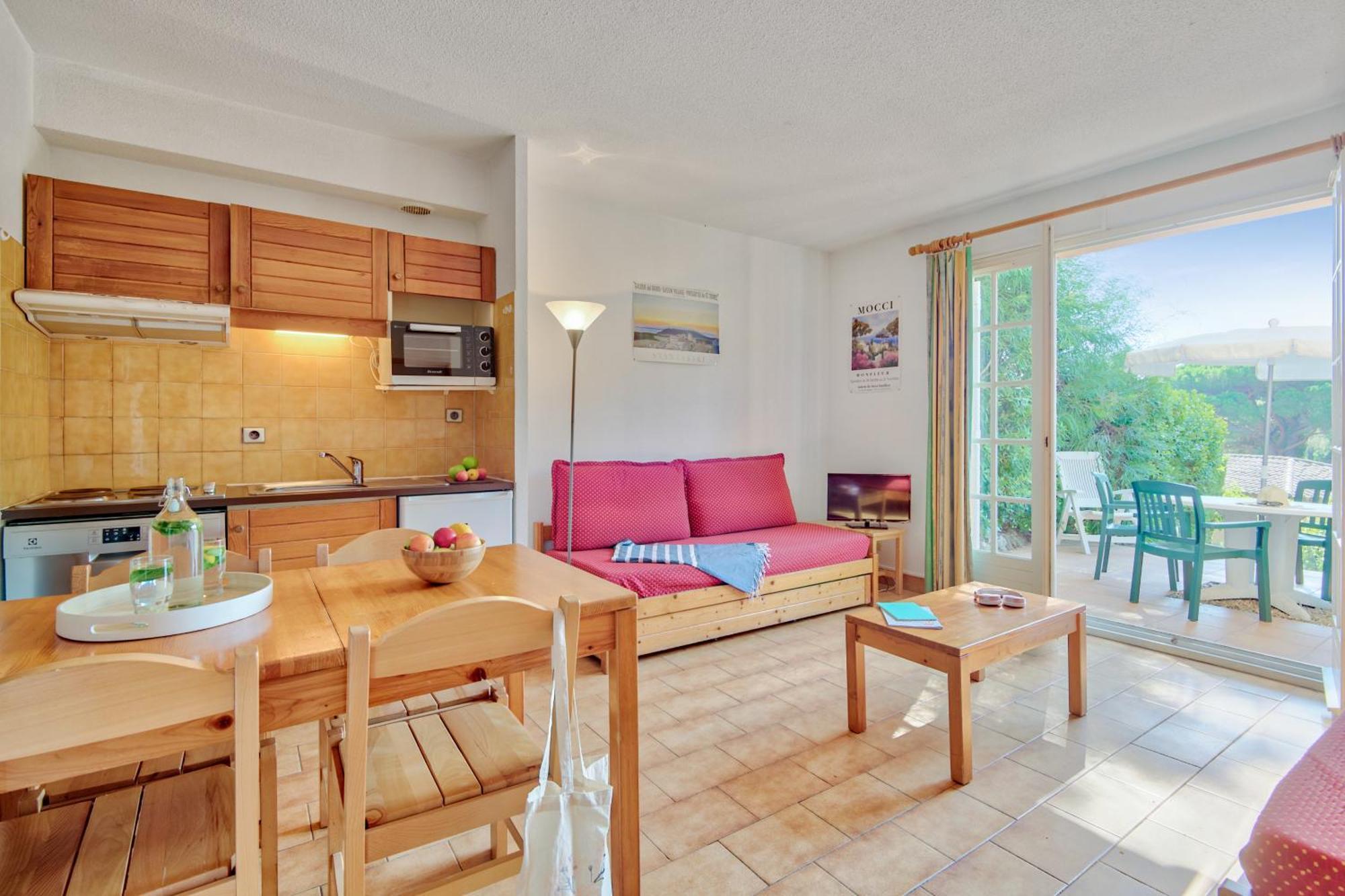 Residence Partenaire Le Domaine De Garlande Cavalaire-sur-Mer Bagian luar foto