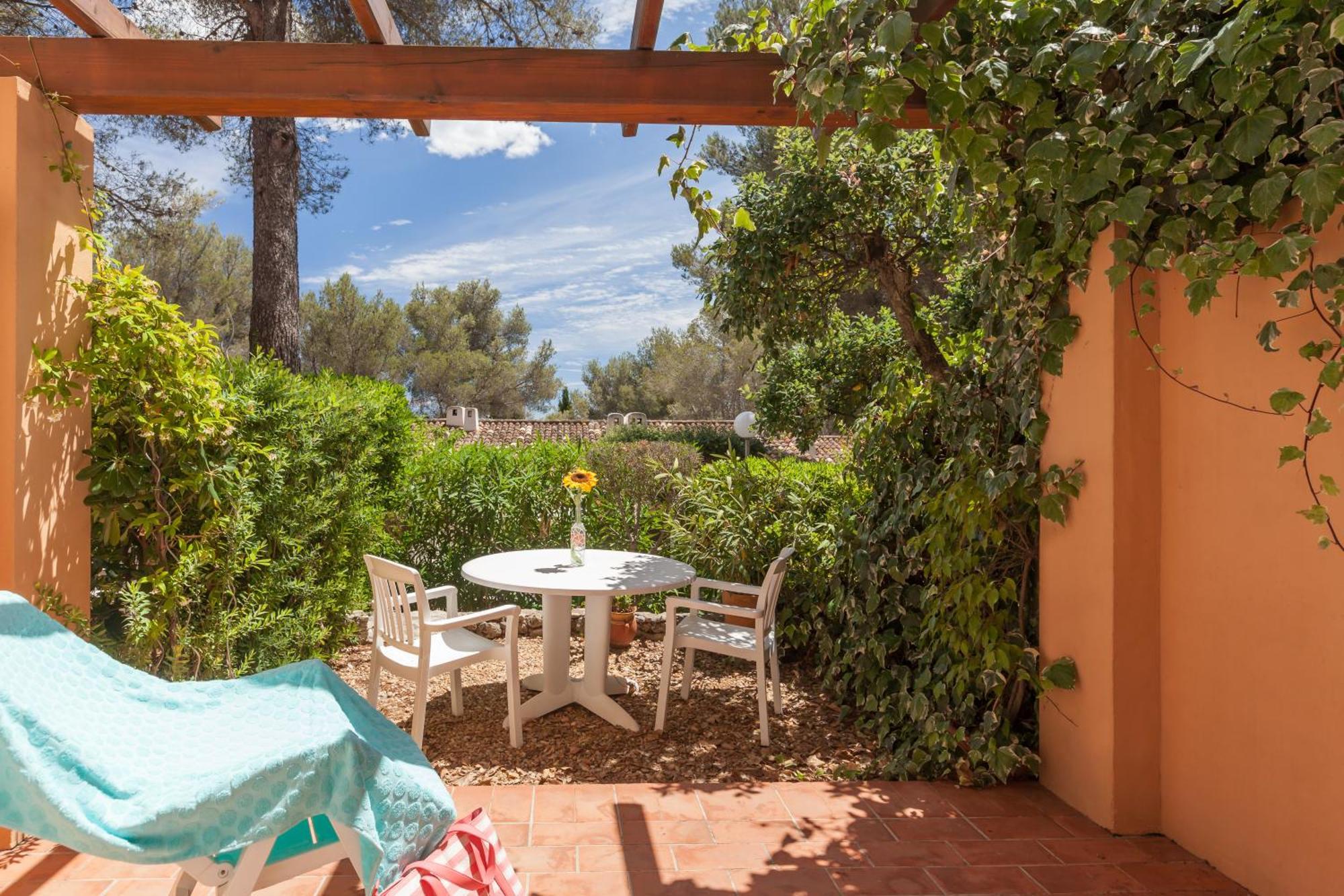 Residence Partenaire Le Domaine De Garlande Cavalaire-sur-Mer Bagian luar foto